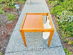 Mid-Century Modern Danish Magazine Rack Side Table 17.5W x 18H x 17.5D