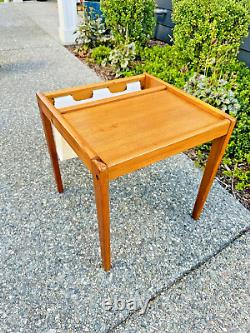 Mid-Century Modern Danish Magazine Rack Side Table 17.5W x 18H x 17.5D