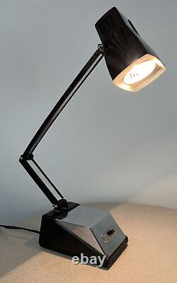 Vintage Mid Century Danish Modern Circa 1979 Chrome Desk Lamp Space Age Taiwan