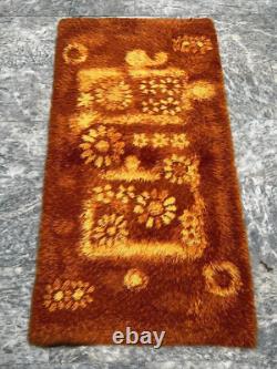 Vintage Scandinvian Mid Century Danish Bergoss Rya Rug Polish Rug 140 x 71 cm