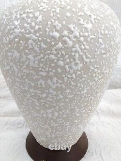 Vtg. Mid Century Modern Danish Style Genie Popcorn Textured Table Lamp